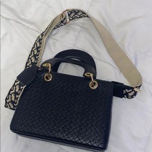 Black Purse